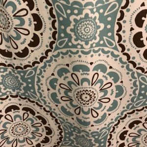 Meet your Posher, Leigh